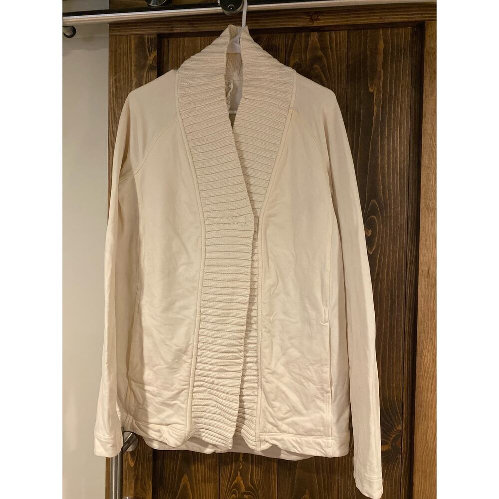 Lululemon Bliss Break Wrap